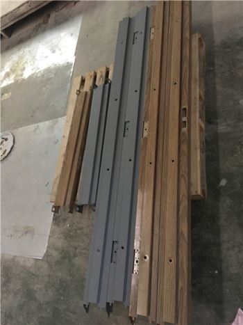Overgebracht houtkorrel